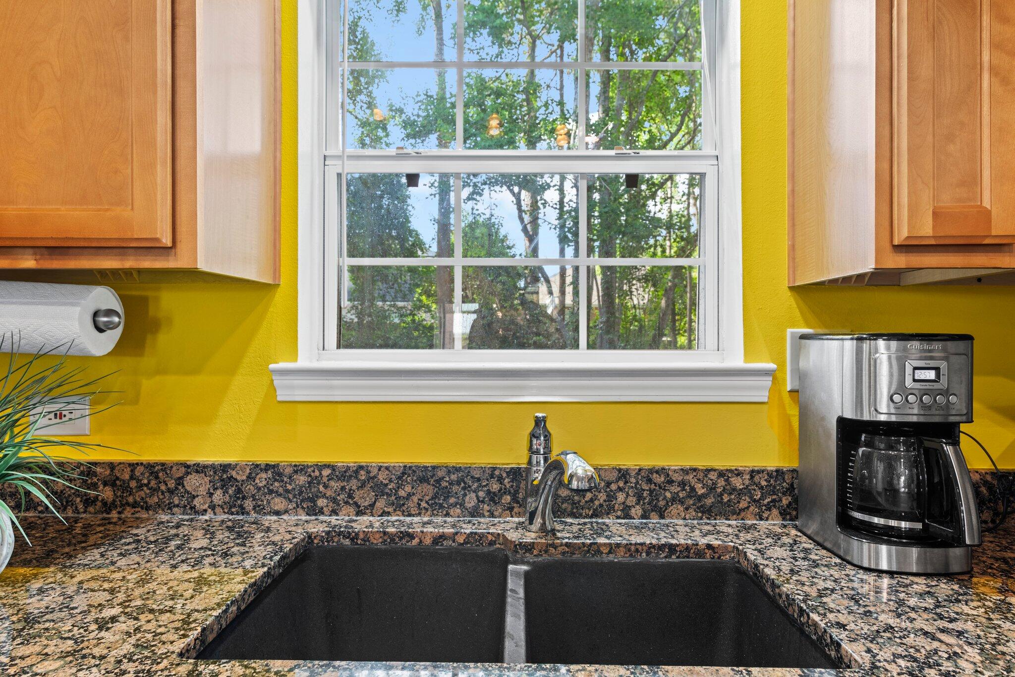 NORTHRIDGE - Residential