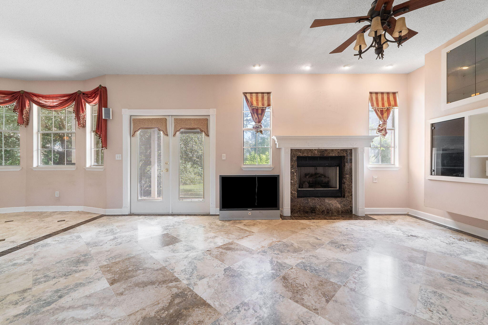 EMERALD POINTE PLAT 2 - Residential