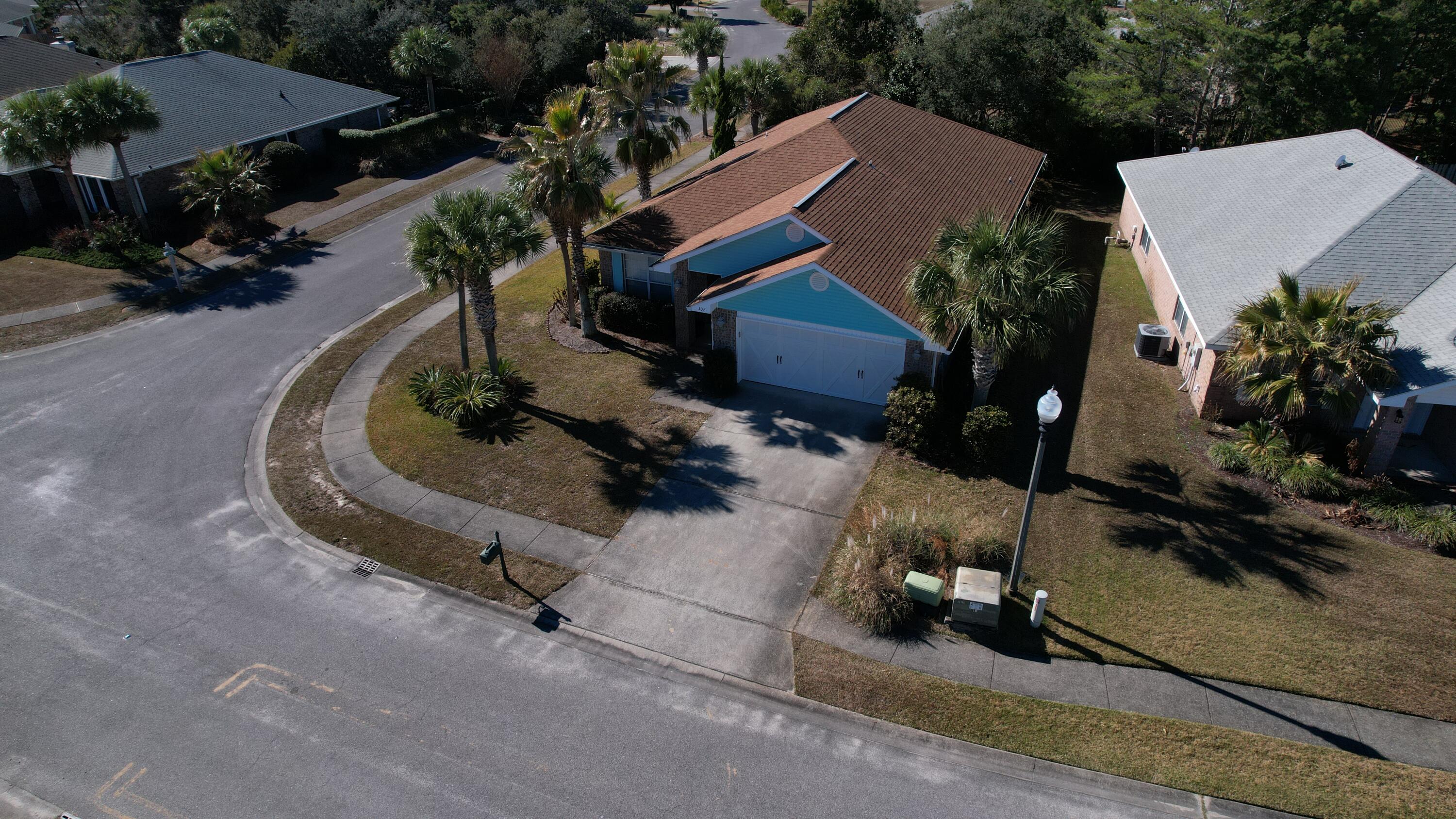 PARADISE RETREAT - Residential