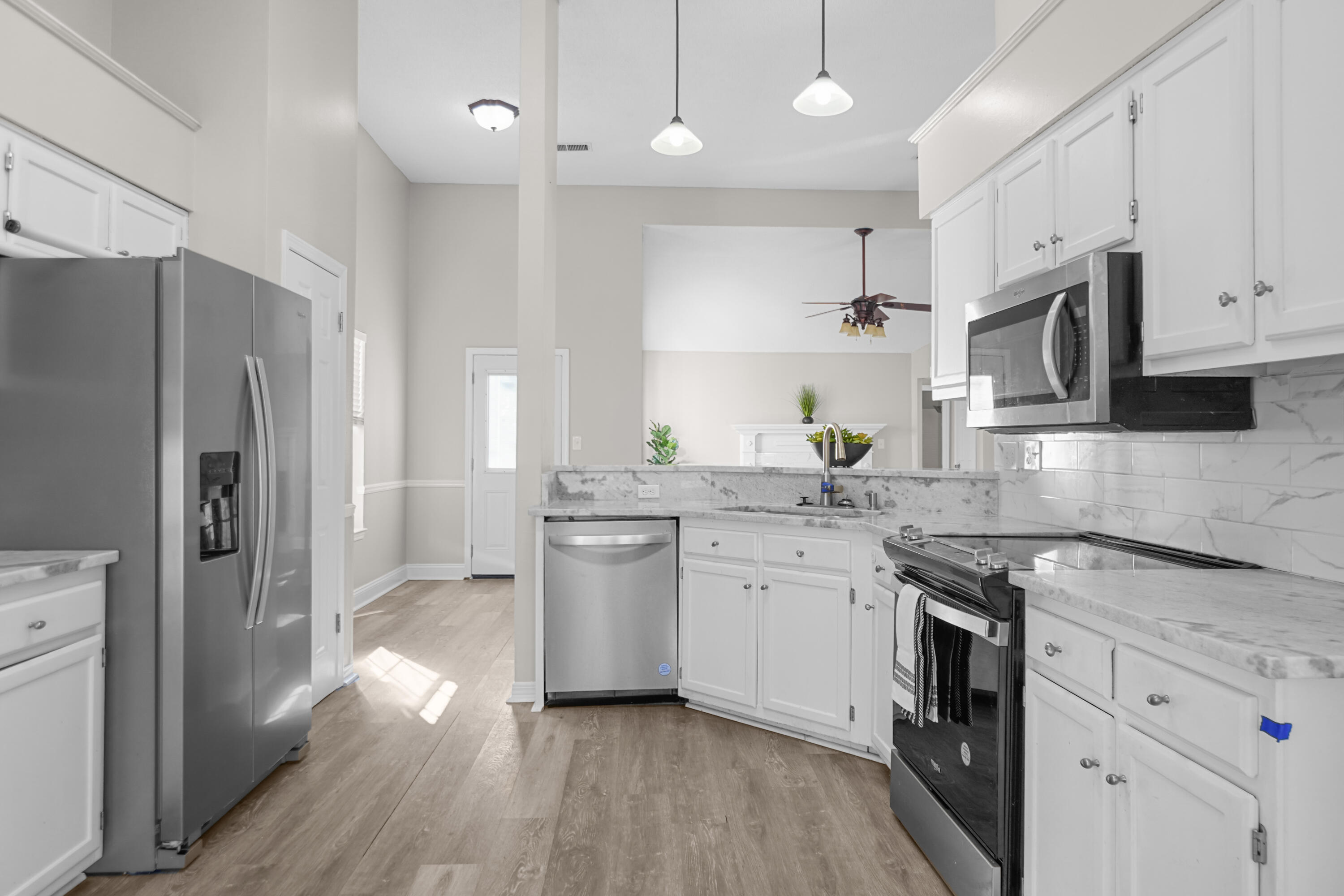 GLENOAKS - Residential