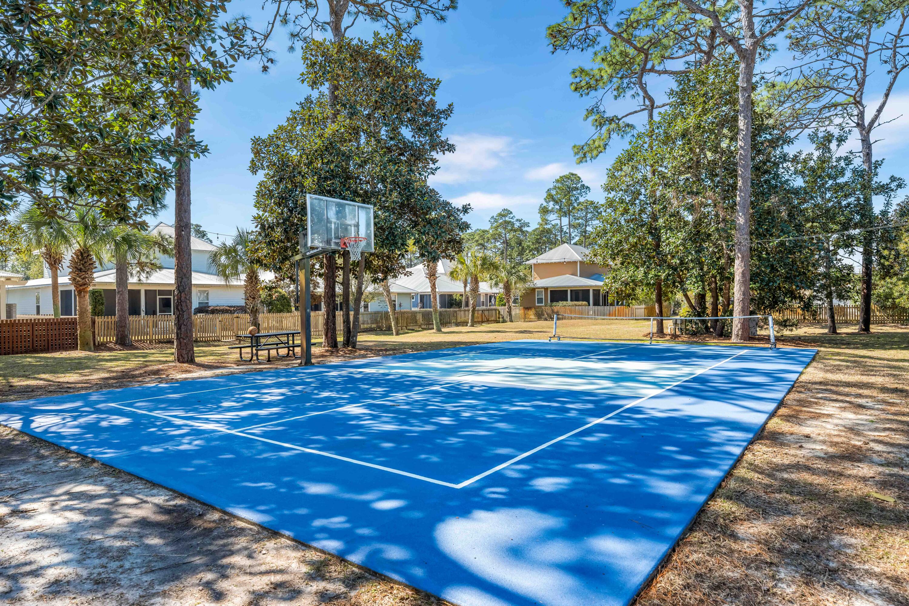 CARSON OAKS - Residential