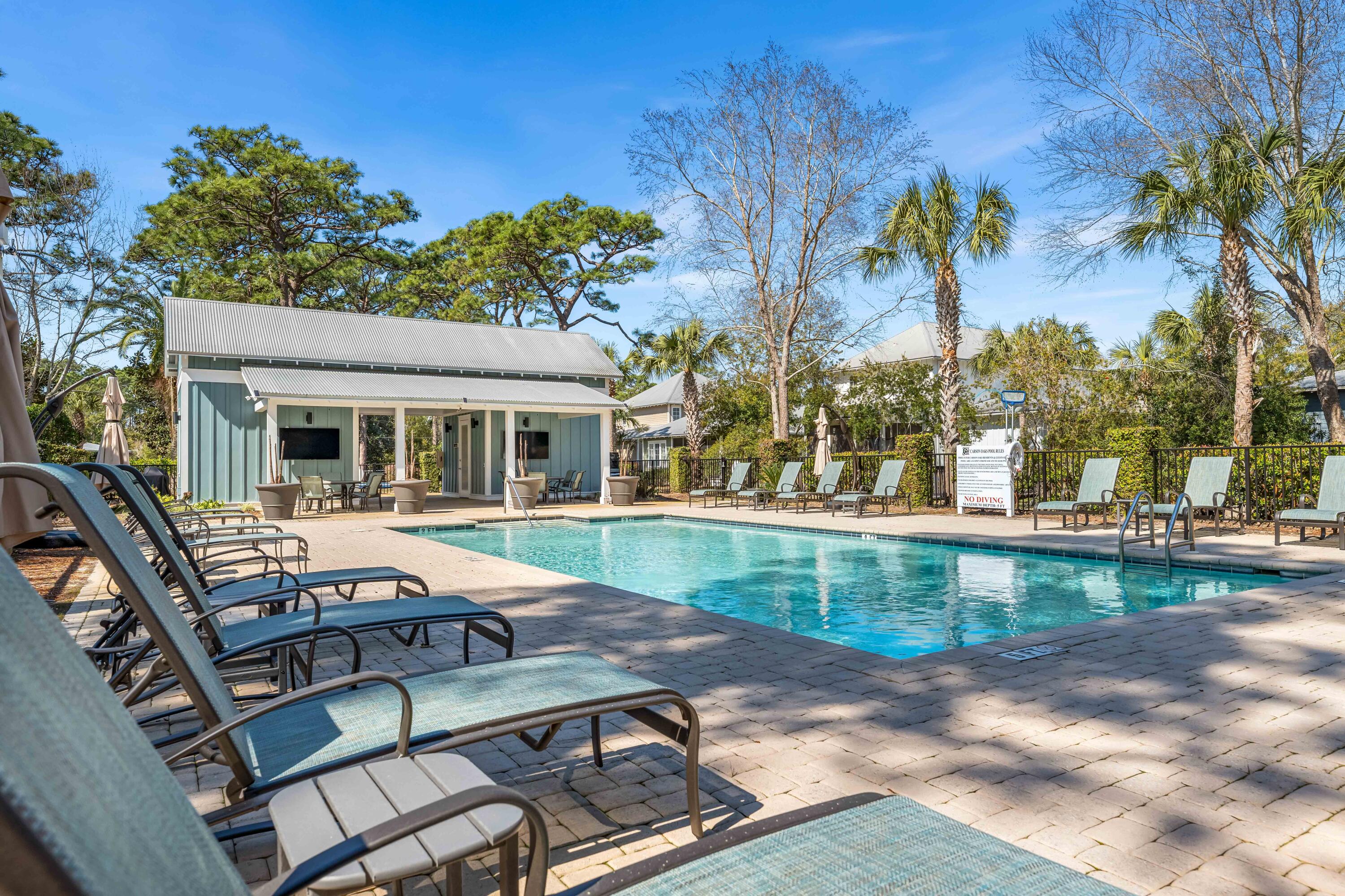 CARSON OAKS - Residential