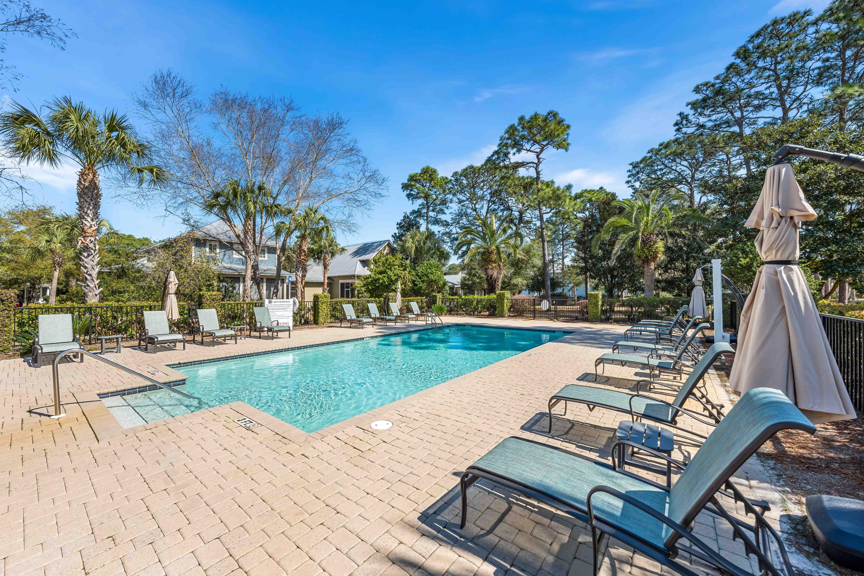 CARSON OAKS - Residential