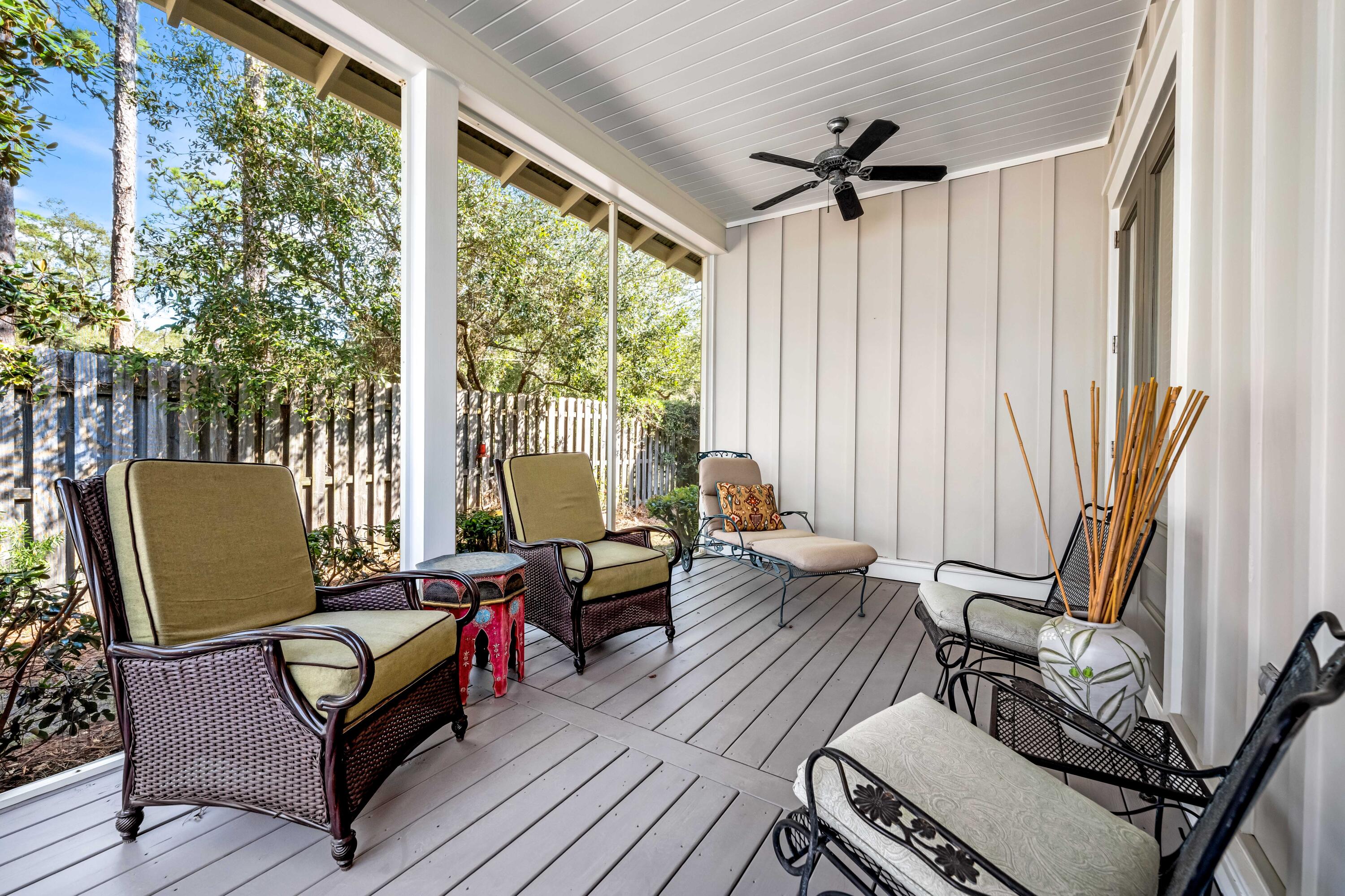 CARSON OAKS - Residential