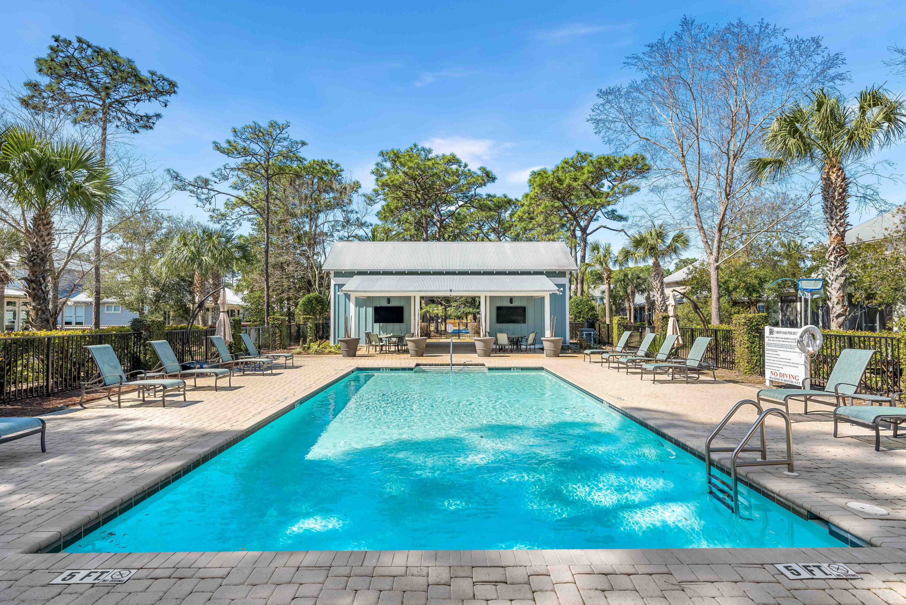 CARSON OAKS - Residential