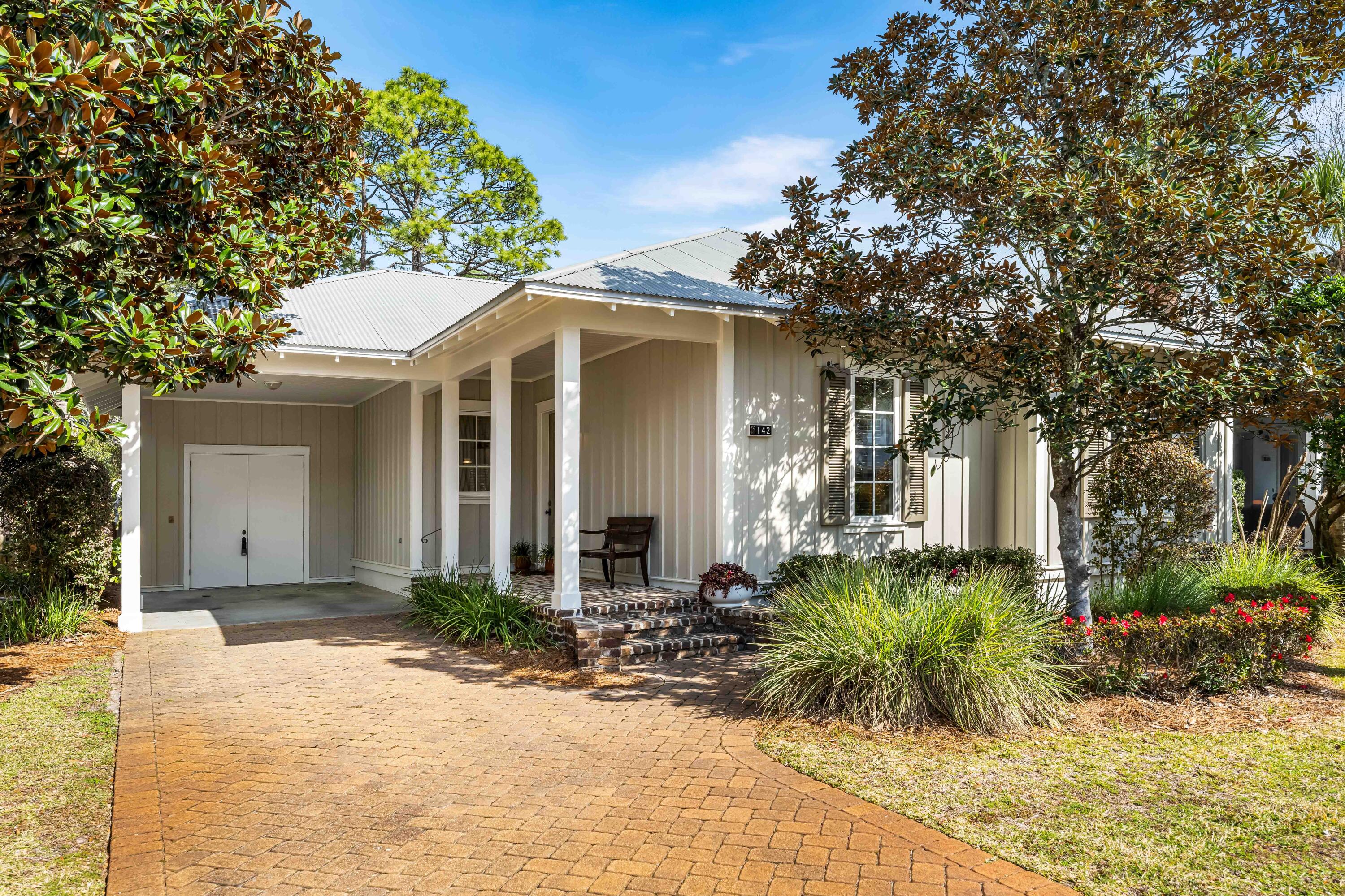 CARSON OAKS - Residential