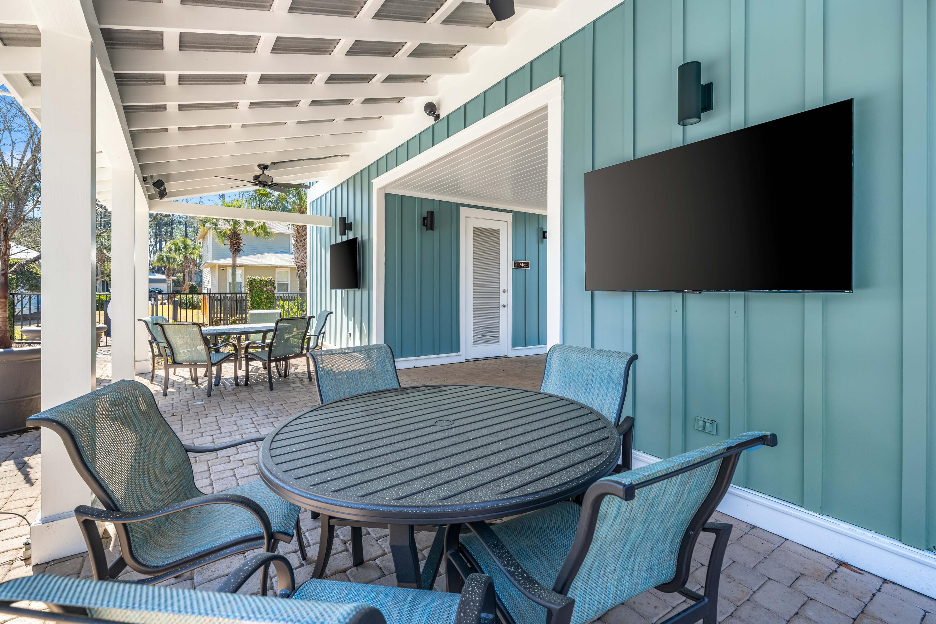 CARSON OAKS - Residential