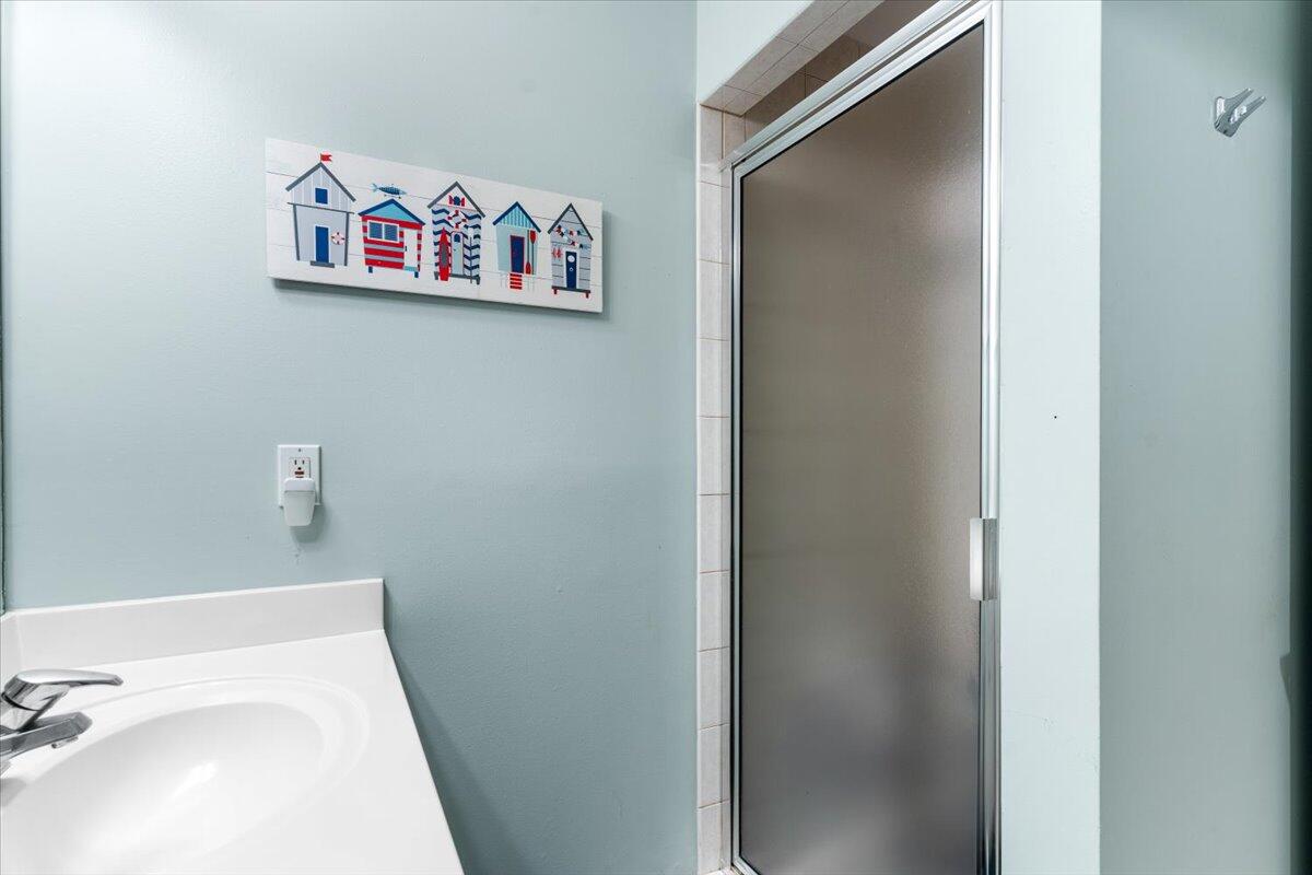 DESTIN WEST BEACH & BAY RESORT-GULFSIDE - Residential