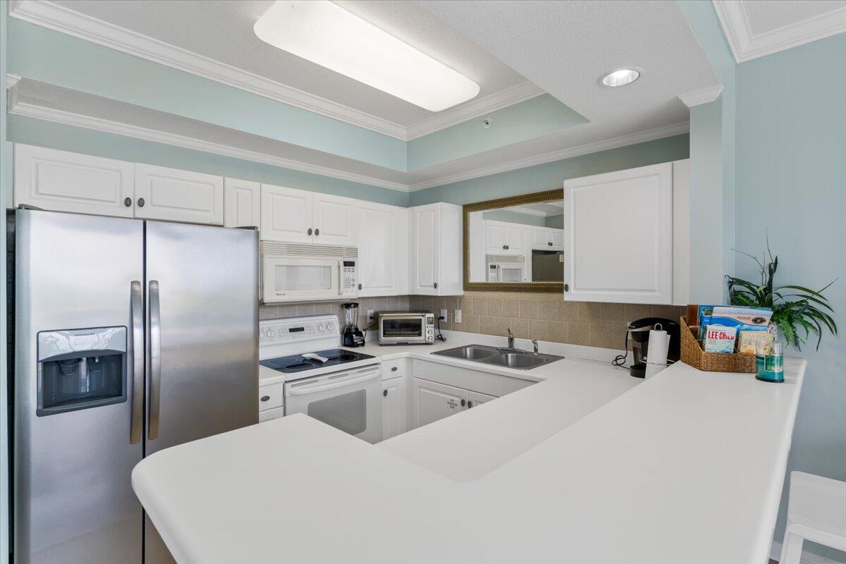 DESTIN WEST BEACH & BAY RESORT-GULFSIDE - Residential
