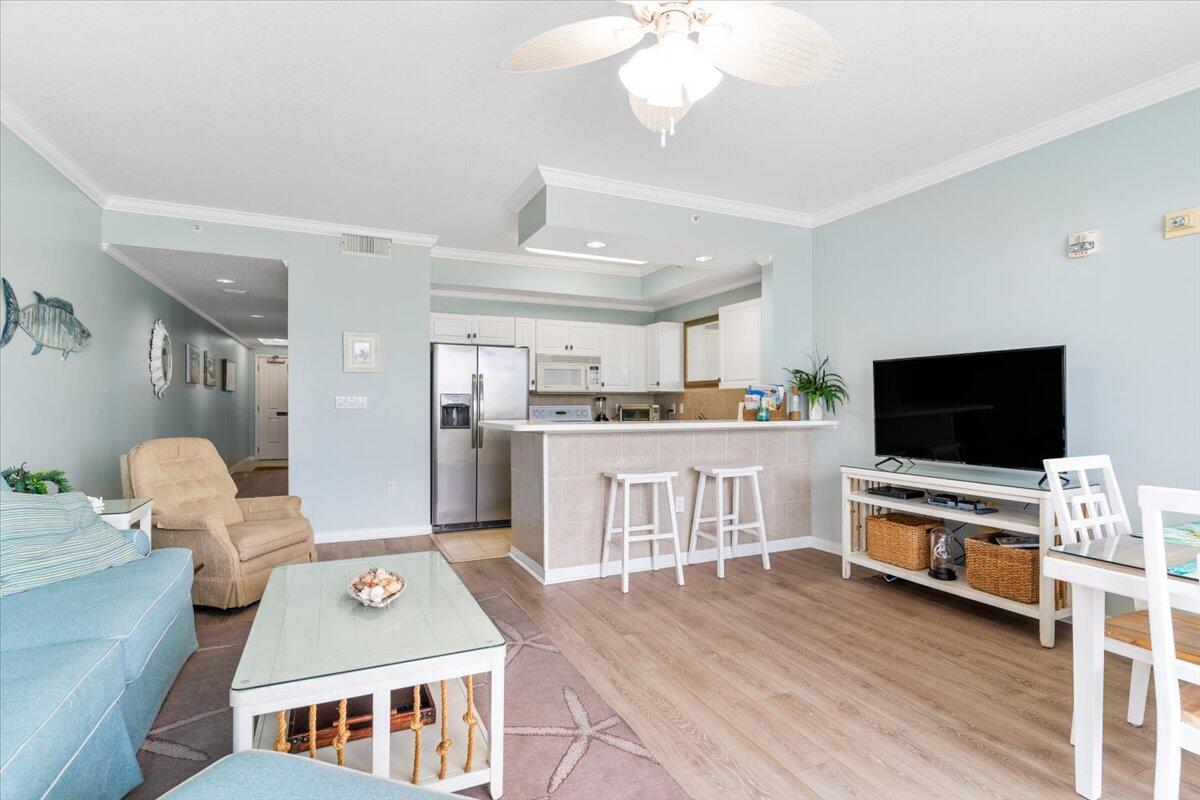 DESTIN WEST BEACH & BAY RESORT-GULFSIDE - Residential
