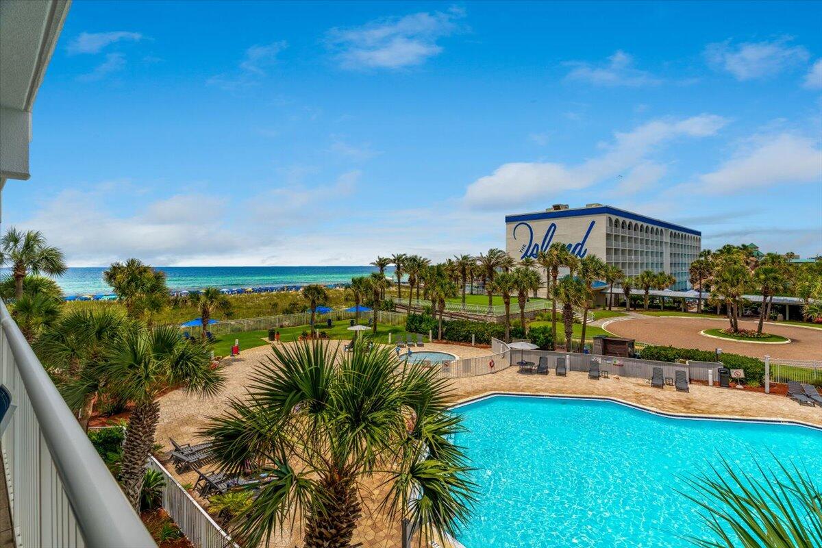 DESTIN WEST BEACH & BAY RESORT-GULFSIDE - Residential