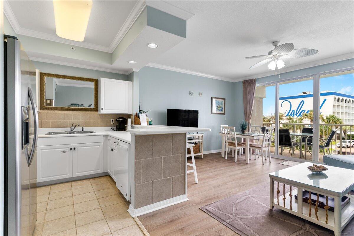 DESTIN WEST BEACH & BAY RESORT-GULFSIDE - Residential