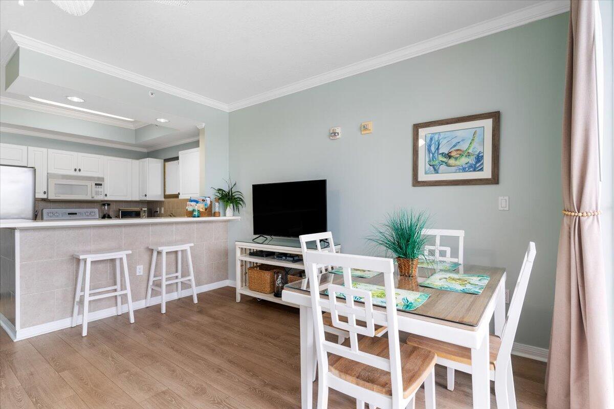 DESTIN WEST BEACH & BAY RESORT-GULFSIDE - Residential