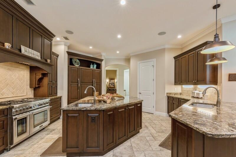 ST ANDREWS WEST BLUEWATER BAY 2 - Residential