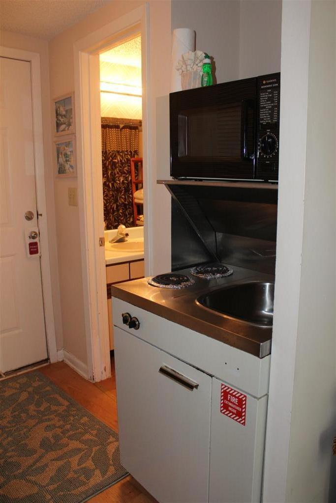 PIRATES BAY PH 1 - Residential