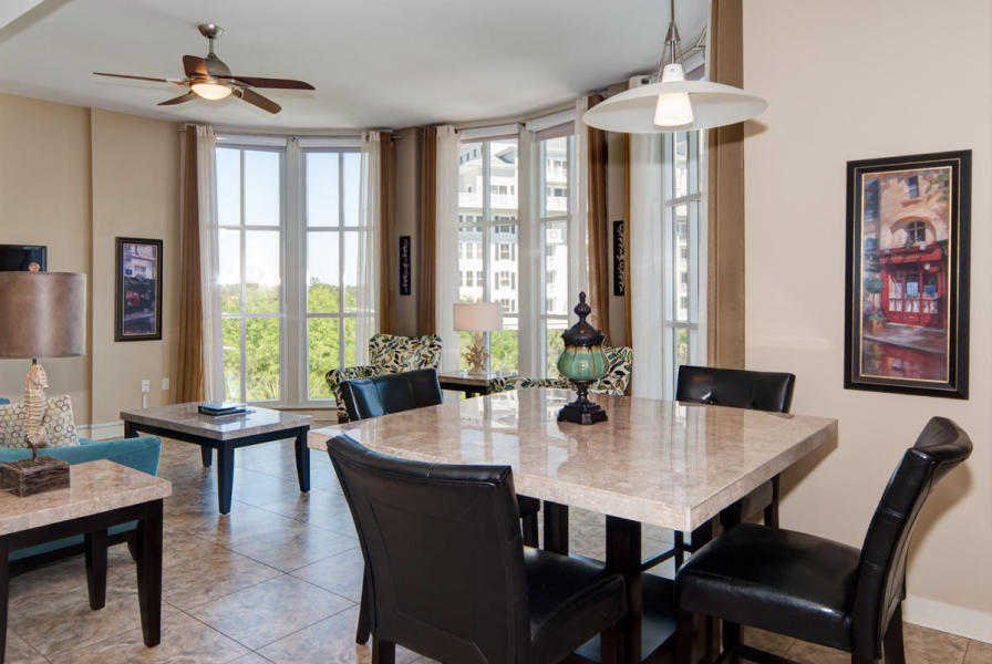 BAHIA CONDO - Residential