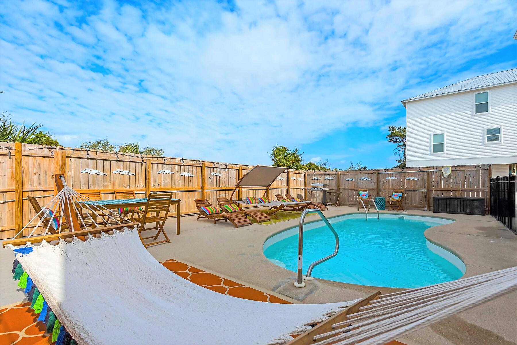 CRYSTAL BEACH - Residential