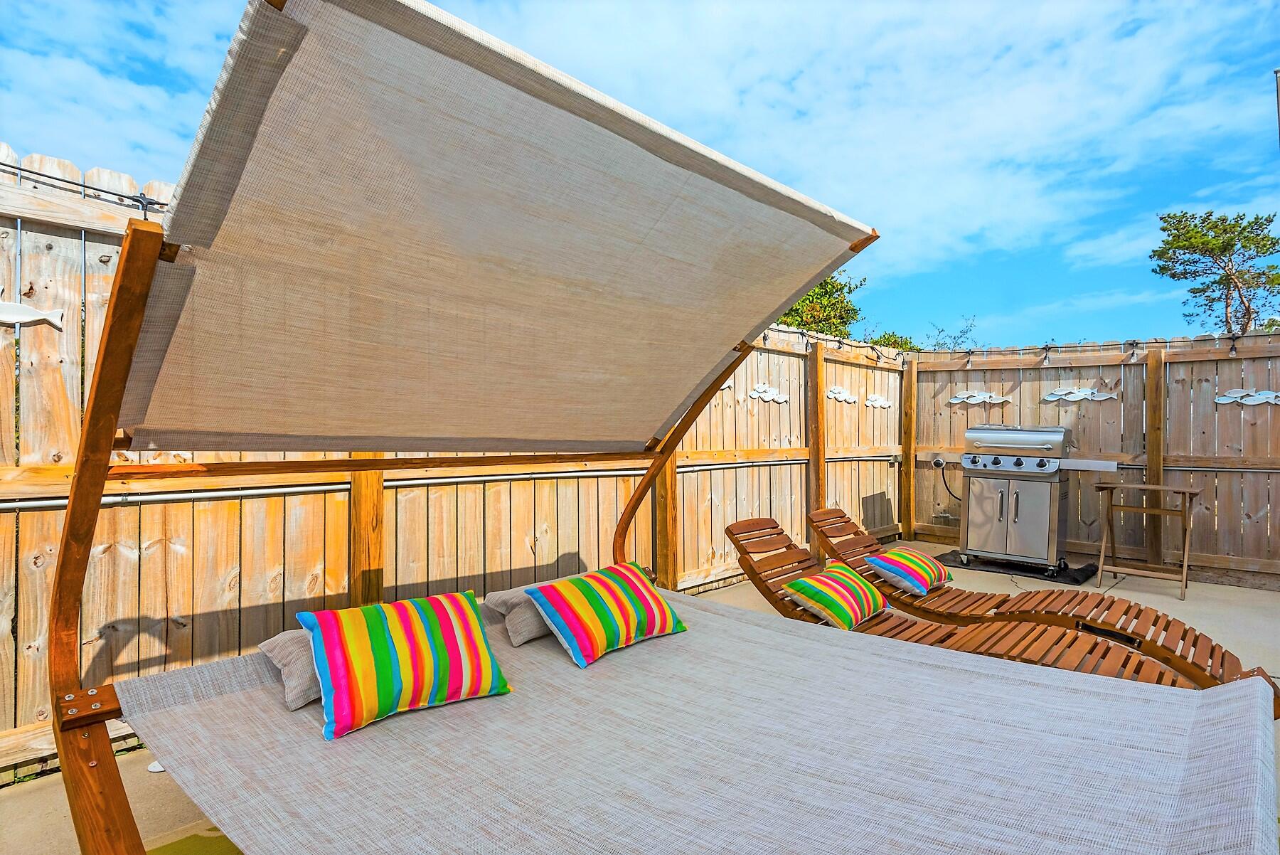 CRYSTAL BEACH - Residential