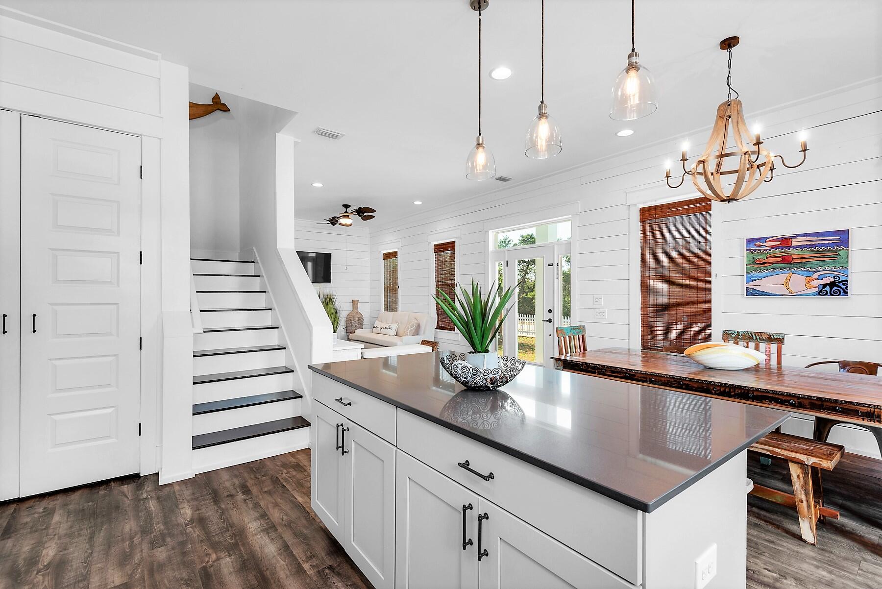 CRYSTAL BEACH - Residential