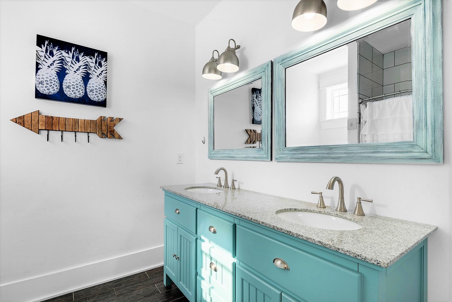 CRYSTAL BEACH - Residential