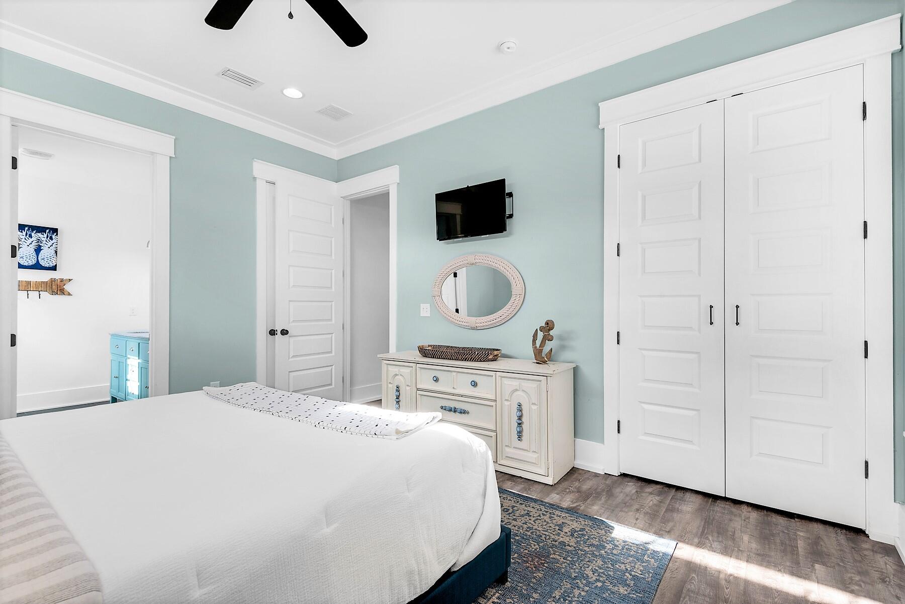 CRYSTAL BEACH - Residential