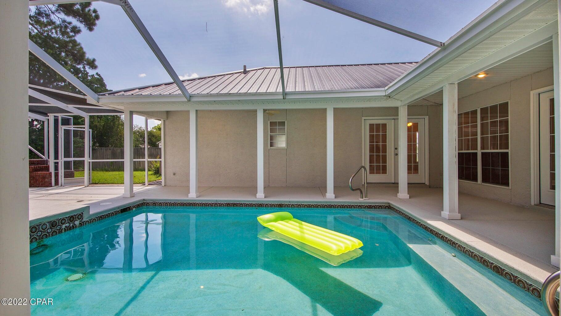 COLONY CLUB HARBOUR PH 3 - Residential Lease