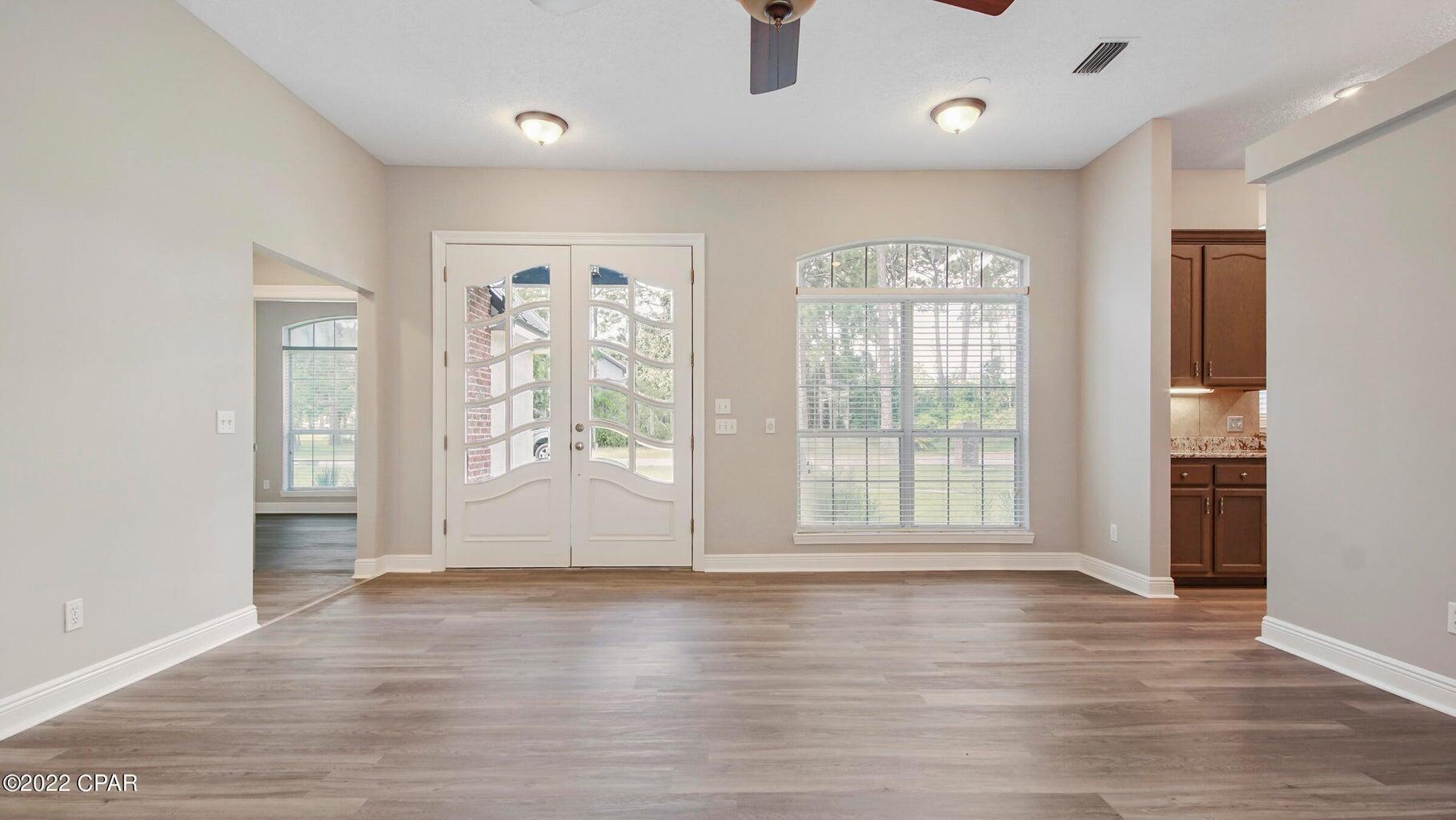 COLONY CLUB HARBOUR PH 3 - Residential Lease