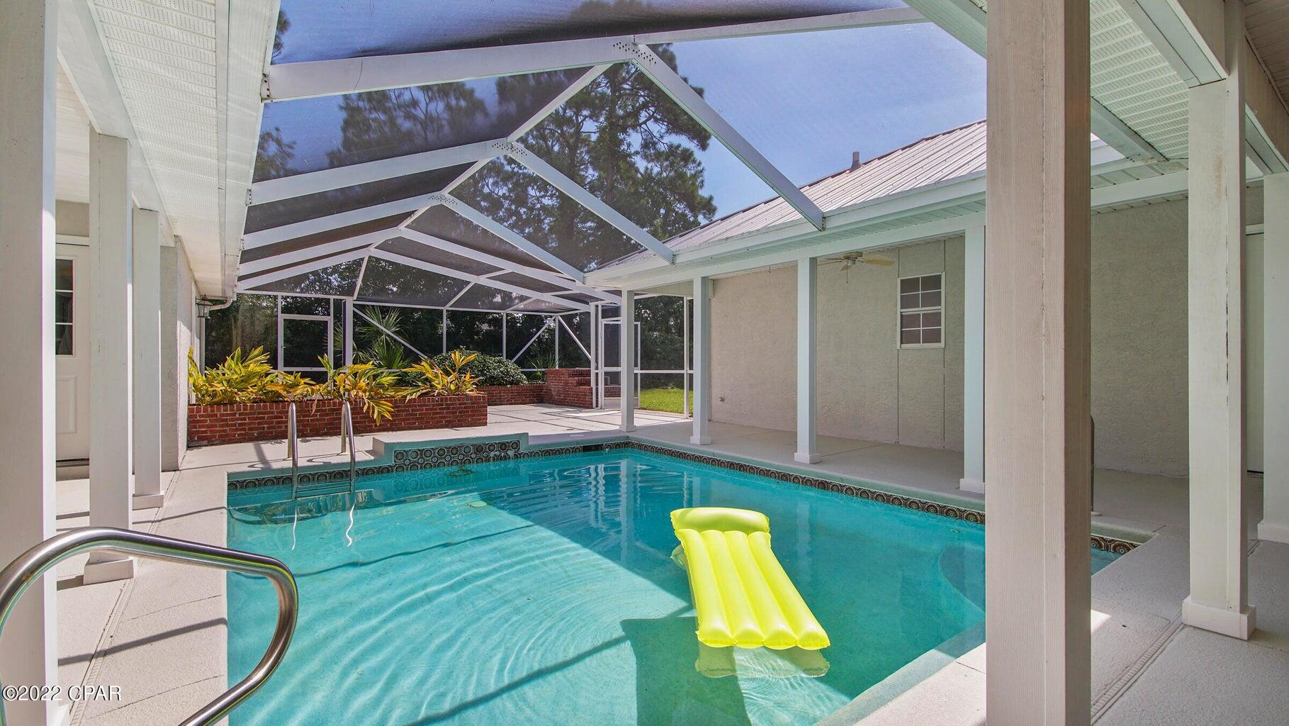 COLONY CLUB HARBOUR PH 3 - Residential Lease