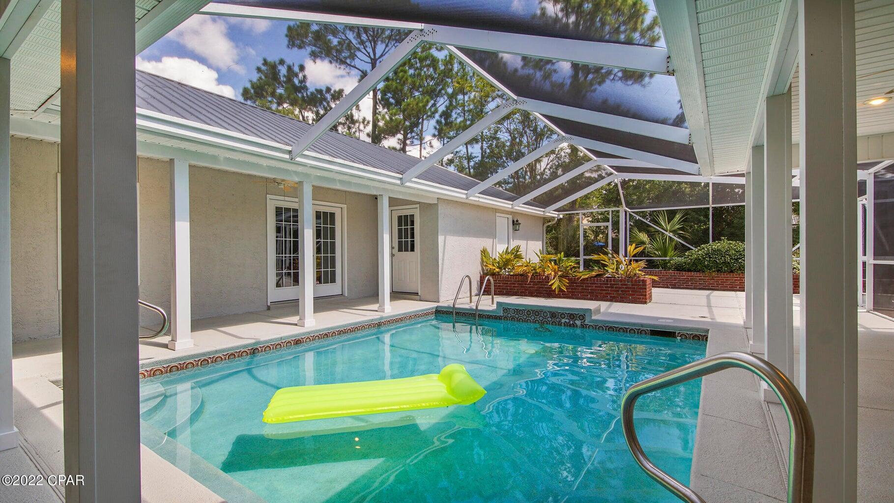 COLONY CLUB HARBOUR PH 3 - Residential Lease