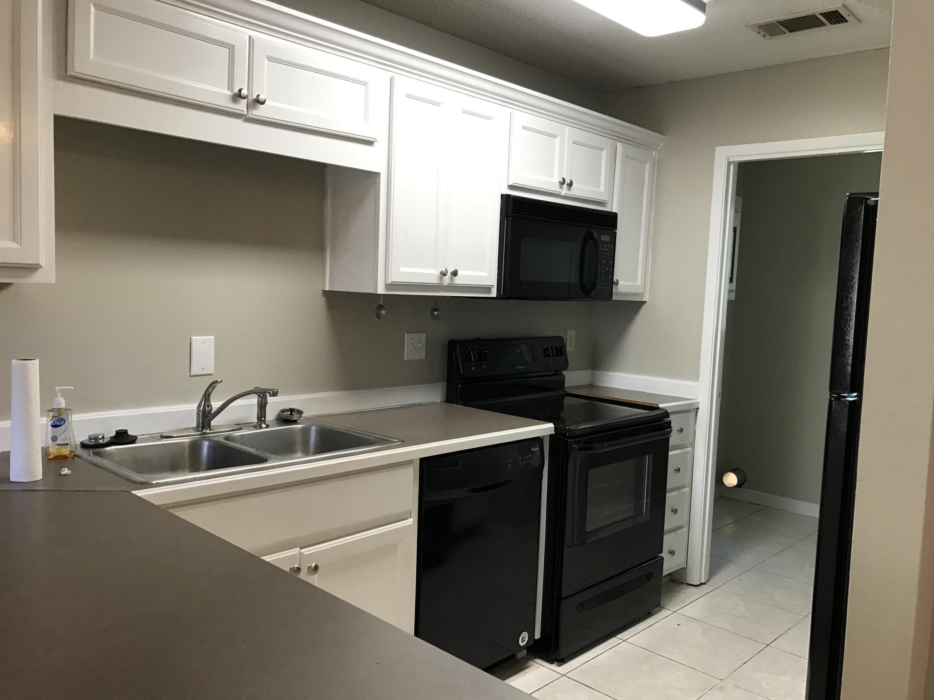 PINE RIDGE TRACE RE/SUB - Residential