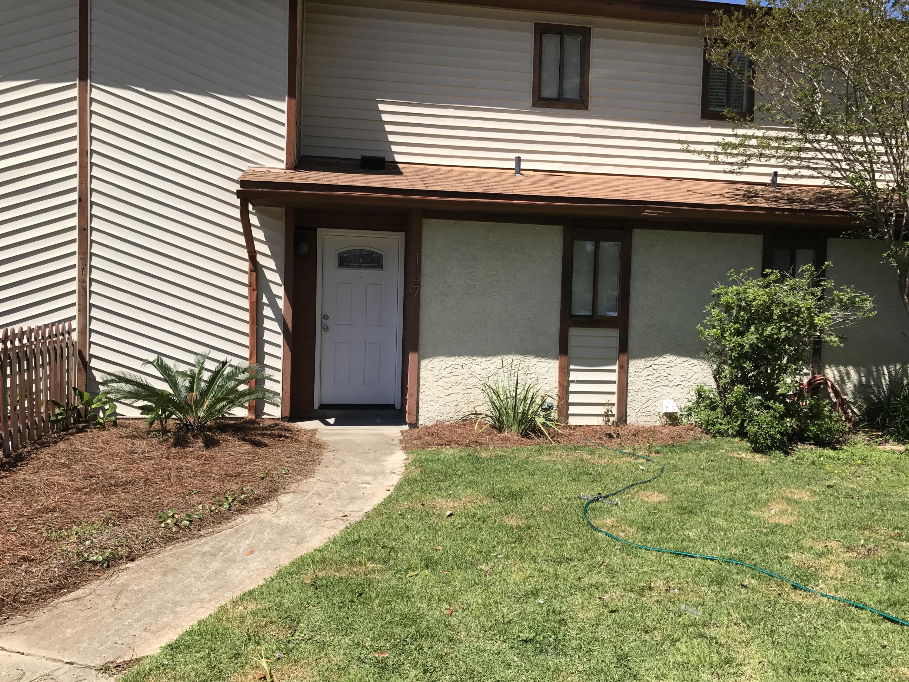 PINE RIDGE TRACE RE/SUB - Residential