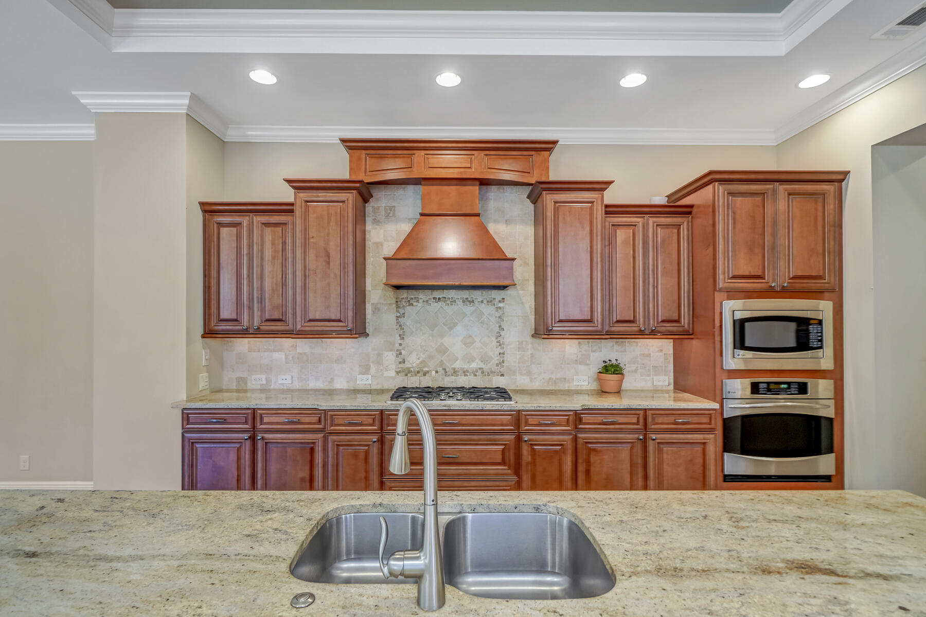 SWIFT CREEK PH VI - Residential