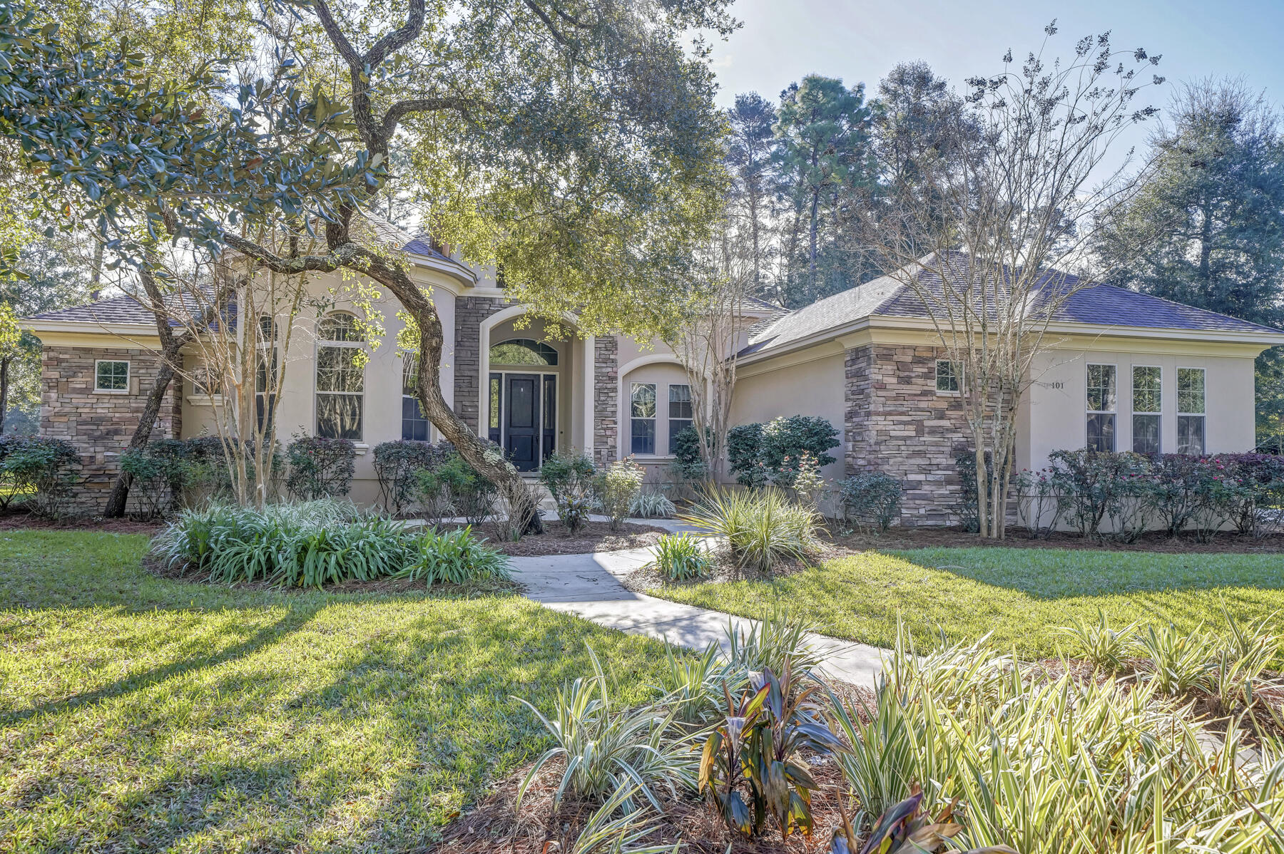 SWIFT CREEK PH VI - Residential