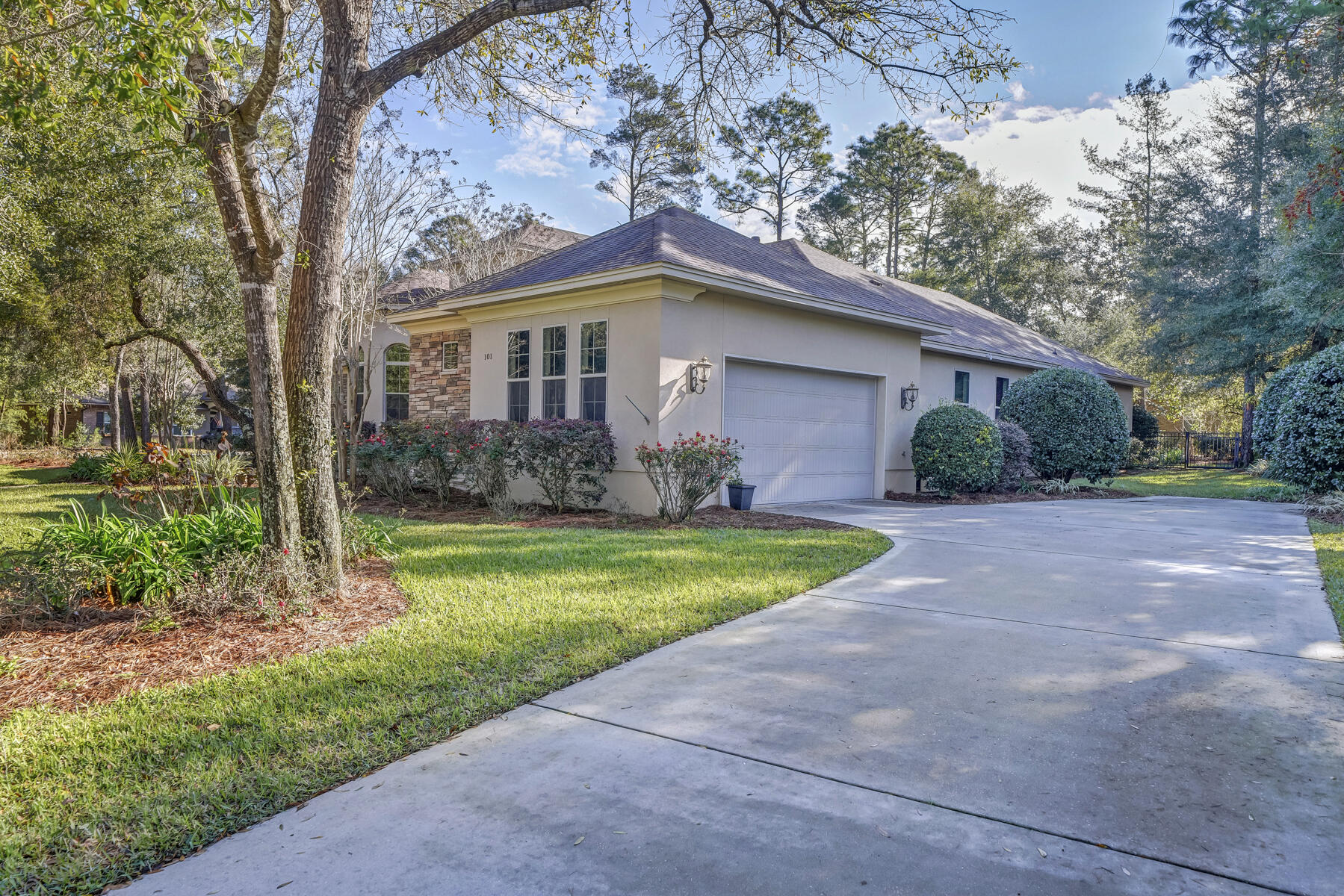 SWIFT CREEK PH VI - Residential