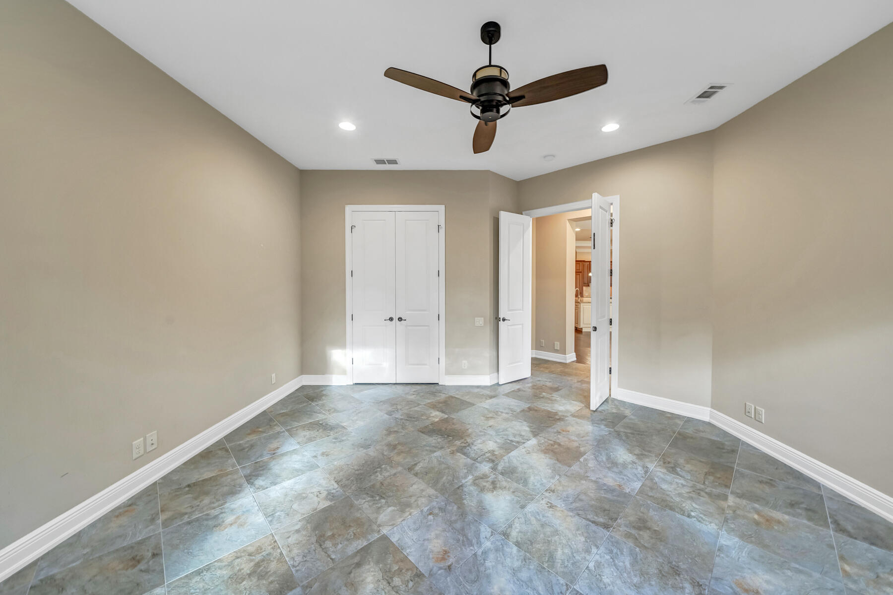 SWIFT CREEK PH VI - Residential