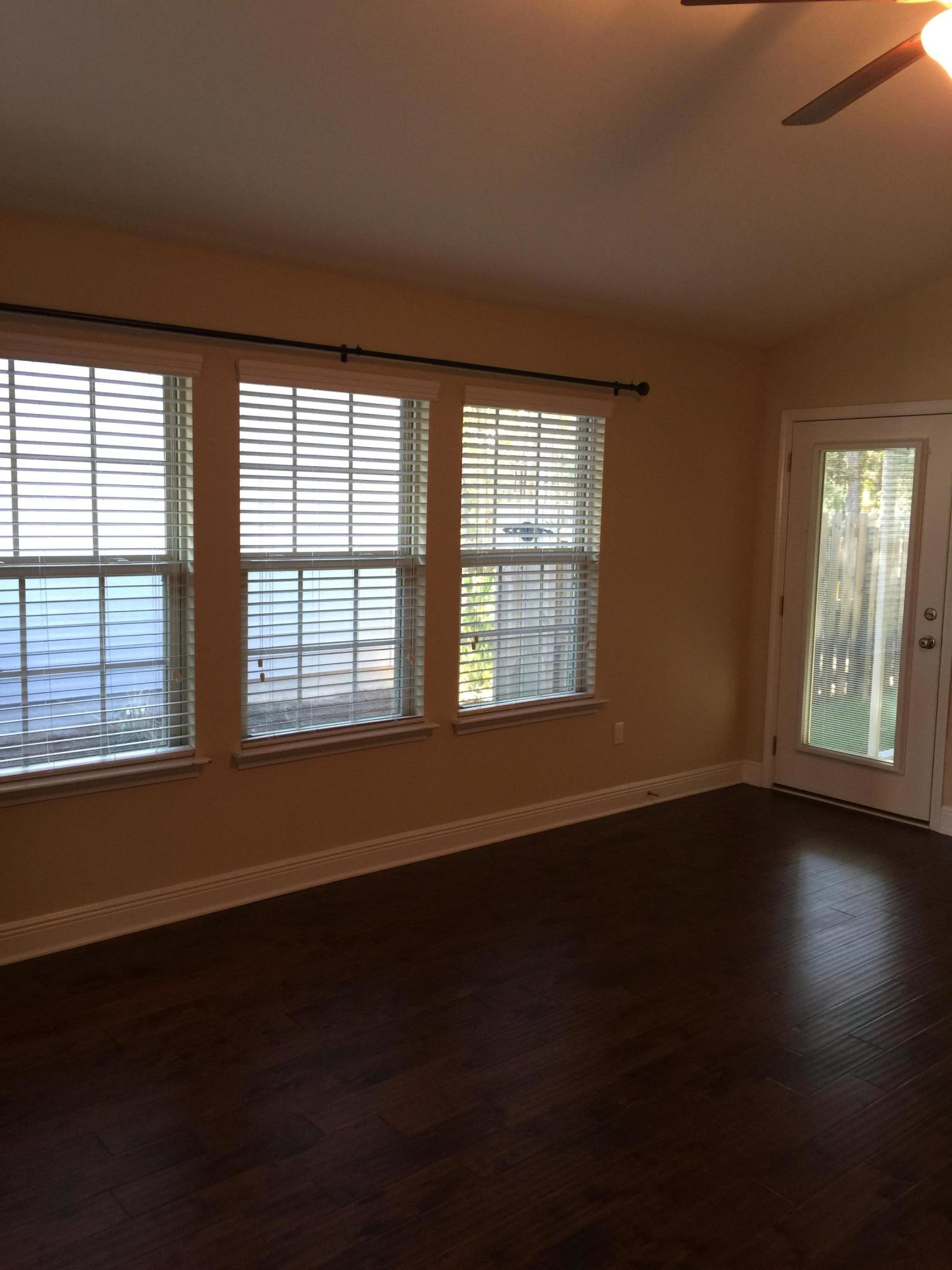 EAGLE BAY - Residential