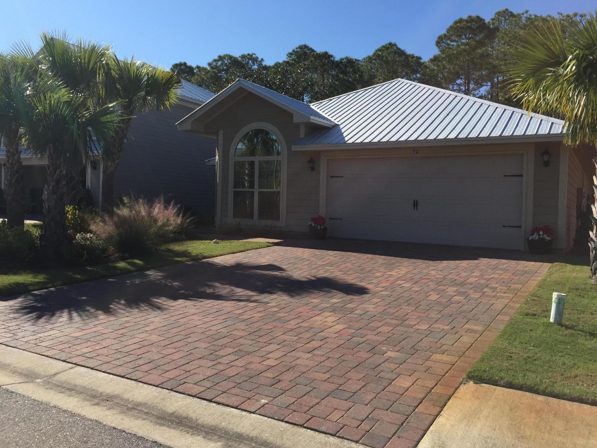 EAGLE BAY - Residential