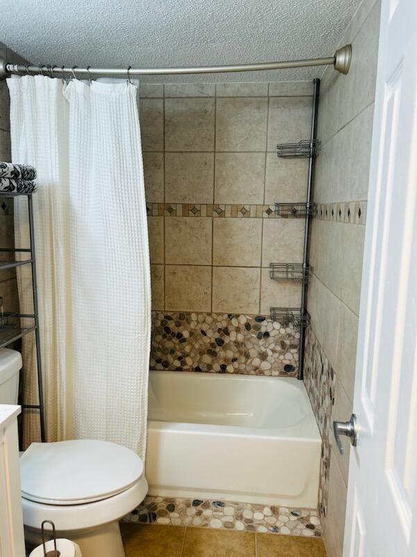 CEDARS CONDO - Residential