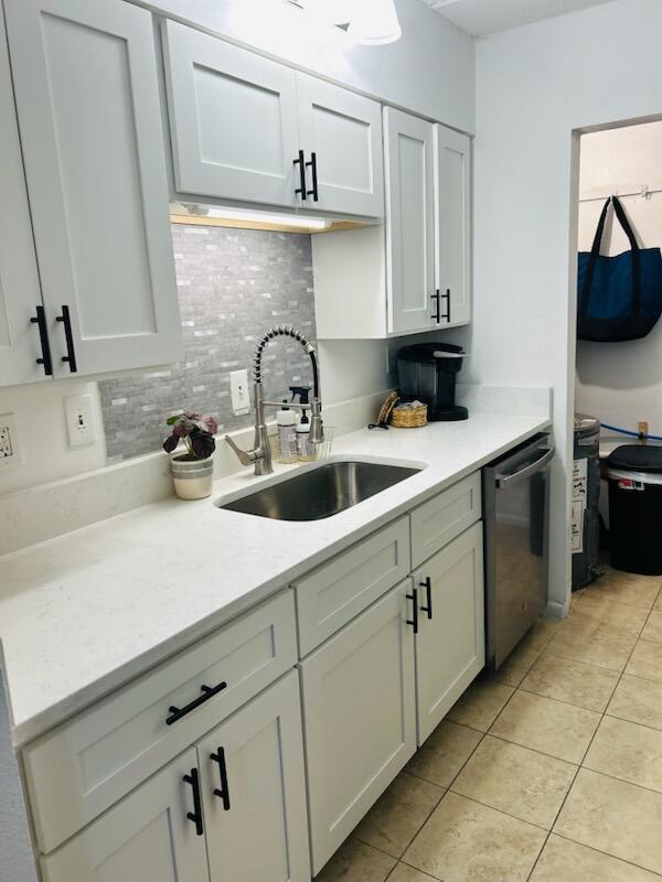 CEDARS CONDO - Residential