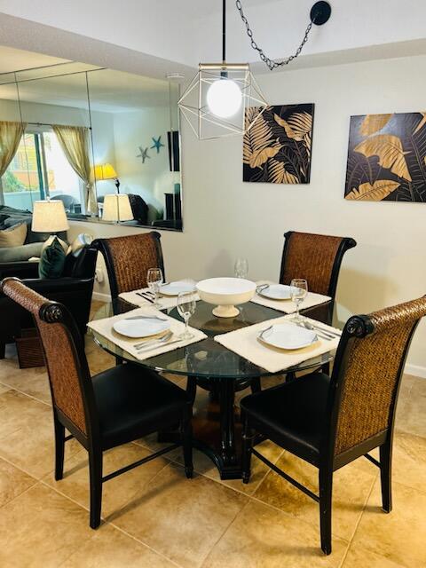 CEDARS CONDO - Residential