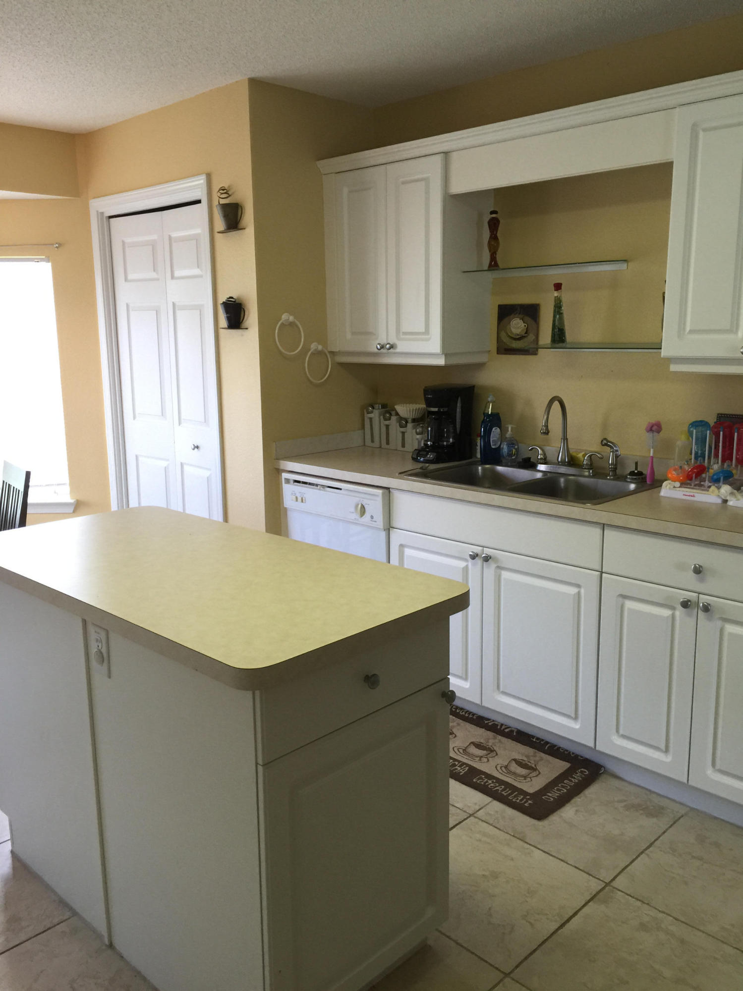 MARION MANOR - Residential