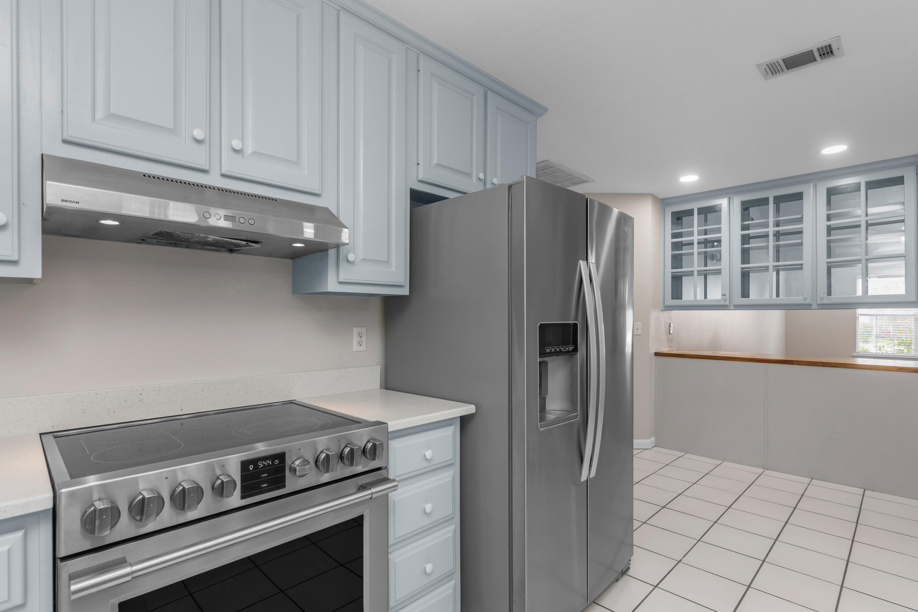 FAIRWAY LAKES PH 2 - Residential