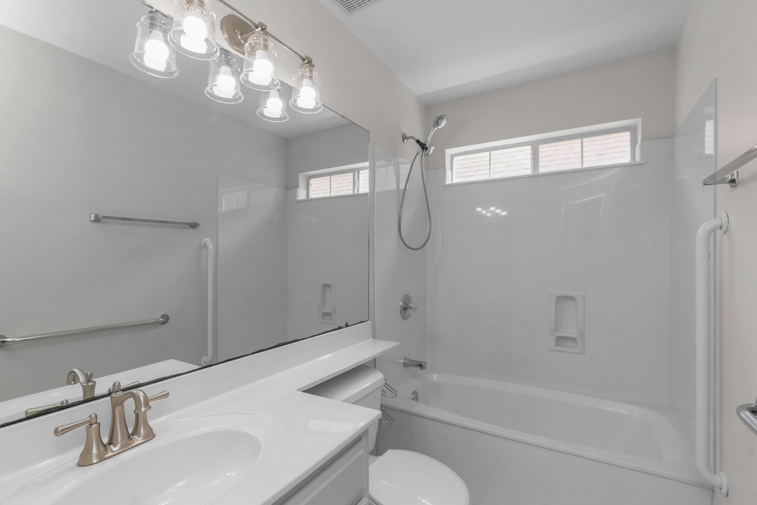 FAIRWAY LAKES PH 2 - Residential