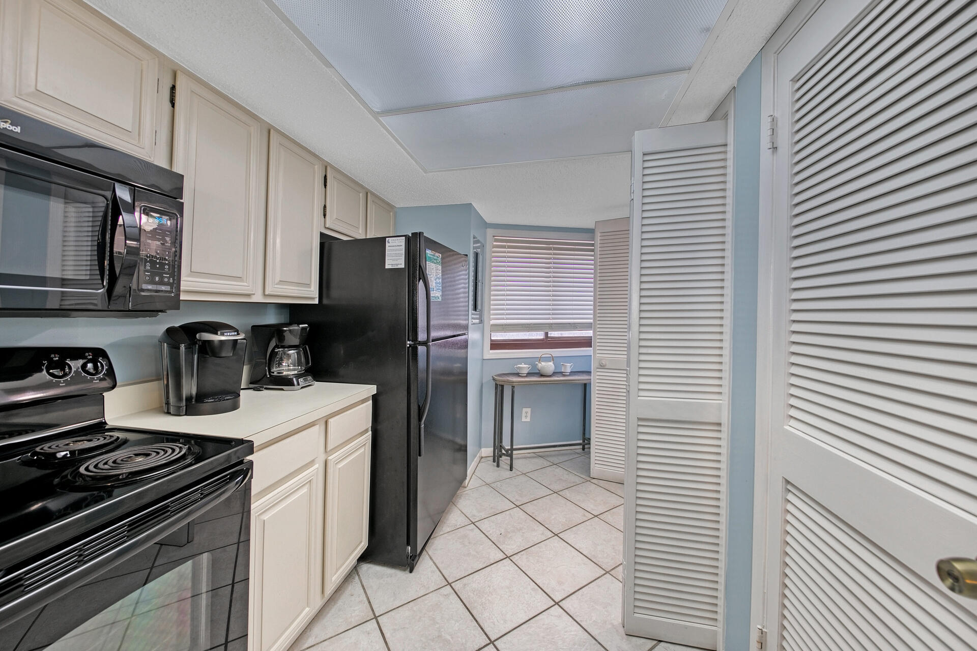 EDGEWATER BEACH CONDO PH 1 - Residential