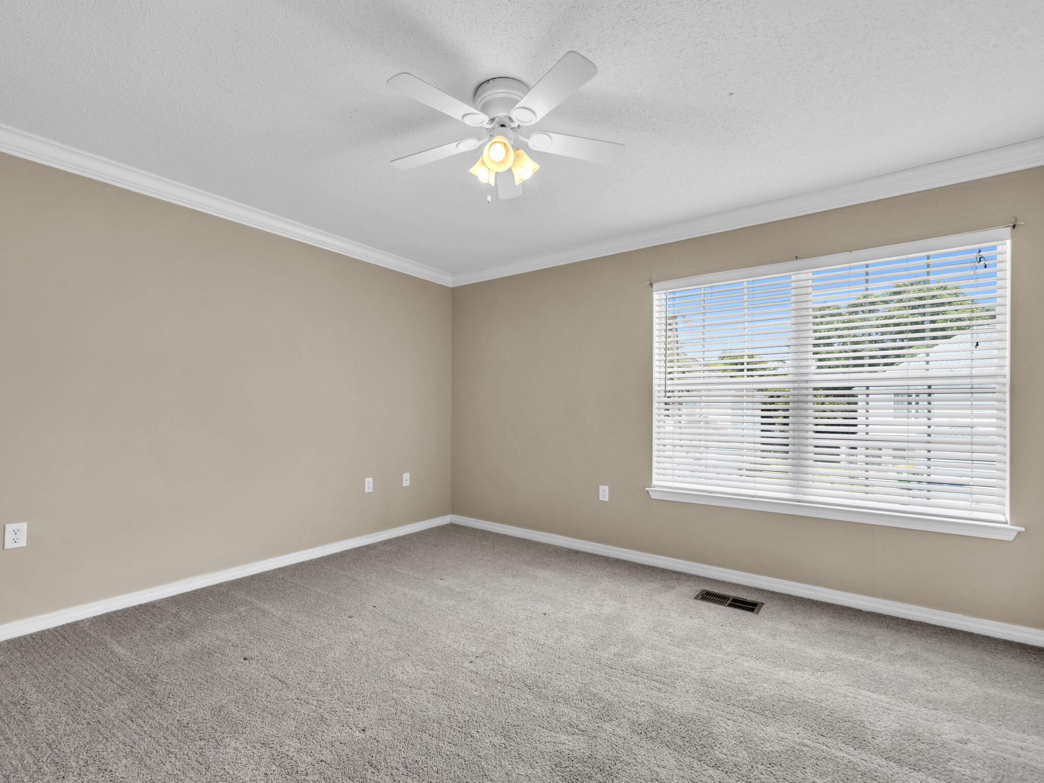 OAK PARK TOWNHOMES - Residential