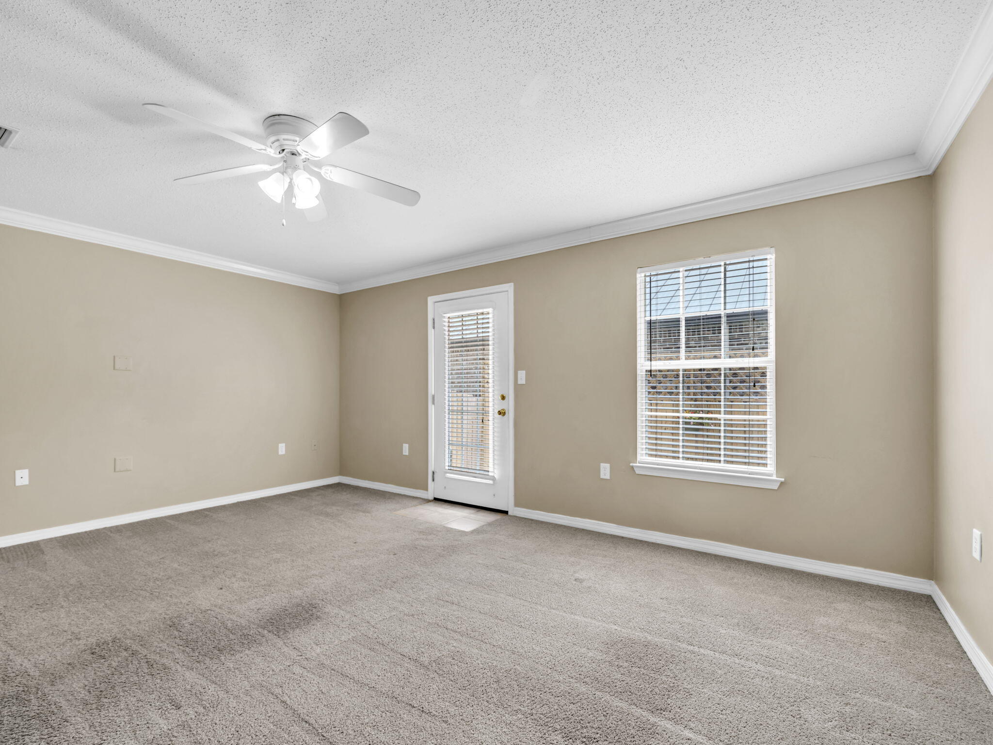 OAK PARK TOWNHOMES - Residential