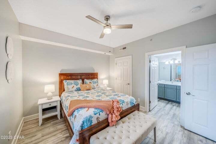 EMERALD ISLE - Residential