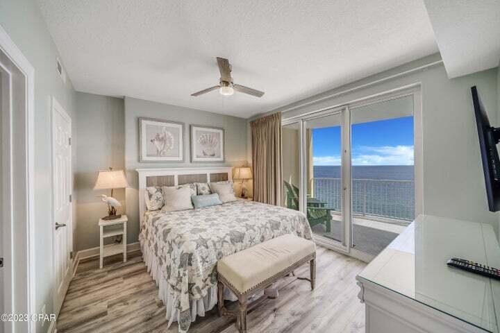 EMERALD ISLE - Residential