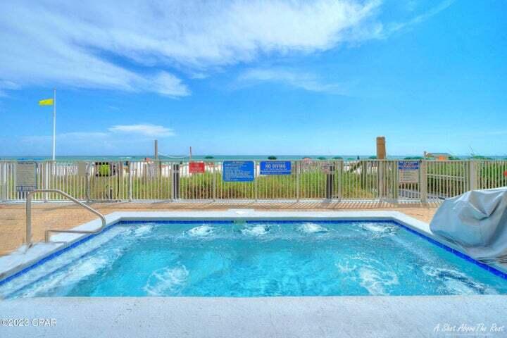 EMERALD ISLE - Residential