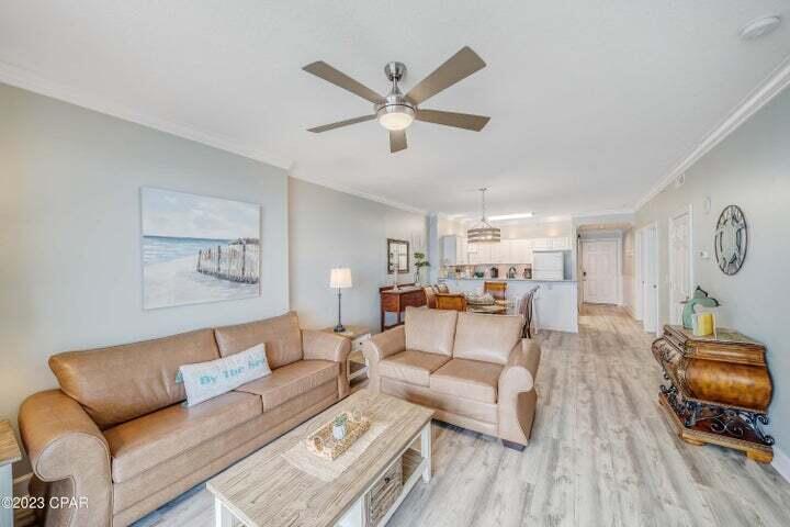 EMERALD ISLE - Residential